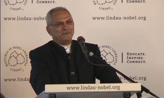 KEYNOTE ADDRESS BY JOSÉ RAMOS-HORTA (2012) - Ramos-Horta lecturing on 'Health and Education for a Better World'