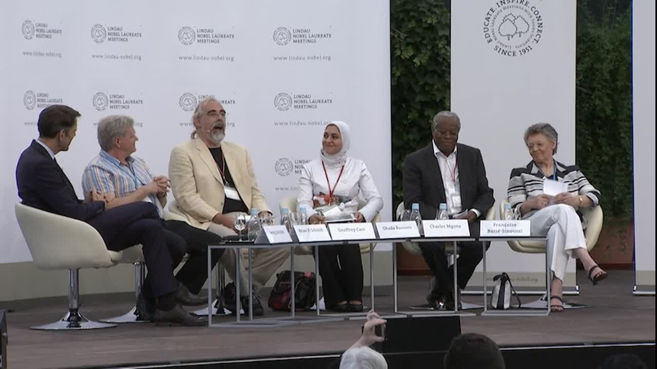 Panel Discussion (2014) - Closing Panel Discussion: Science for the Benefit of Mankind; Panelists Barré-Sinoussi, Bassioni, Mgone, Schmidt, Schütte