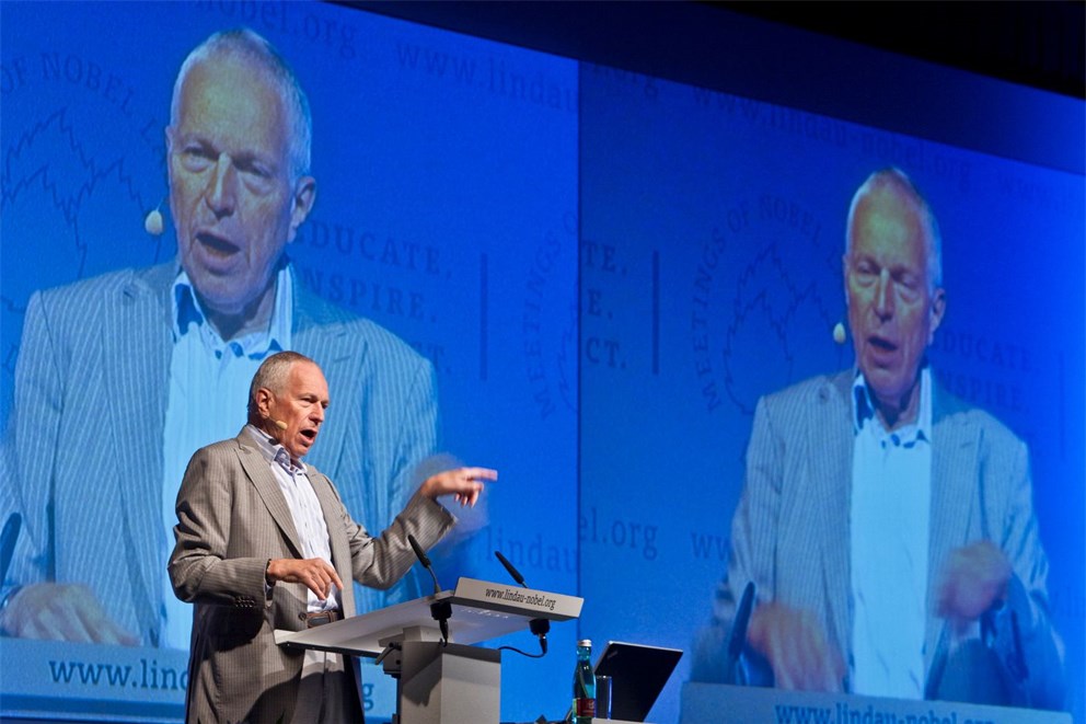 Lecture: "Corporatist Economies of the West and Those of North Africa" by Edmund Phelps (Laureate, Economic Sciences 2006)