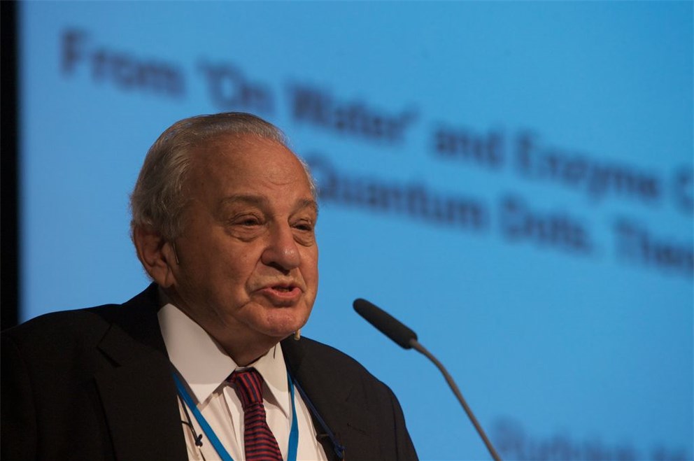 Rudolph Marcus delivering his lecture at the 2009 Lindau Meeting
