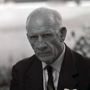 Sir Robert Robinson