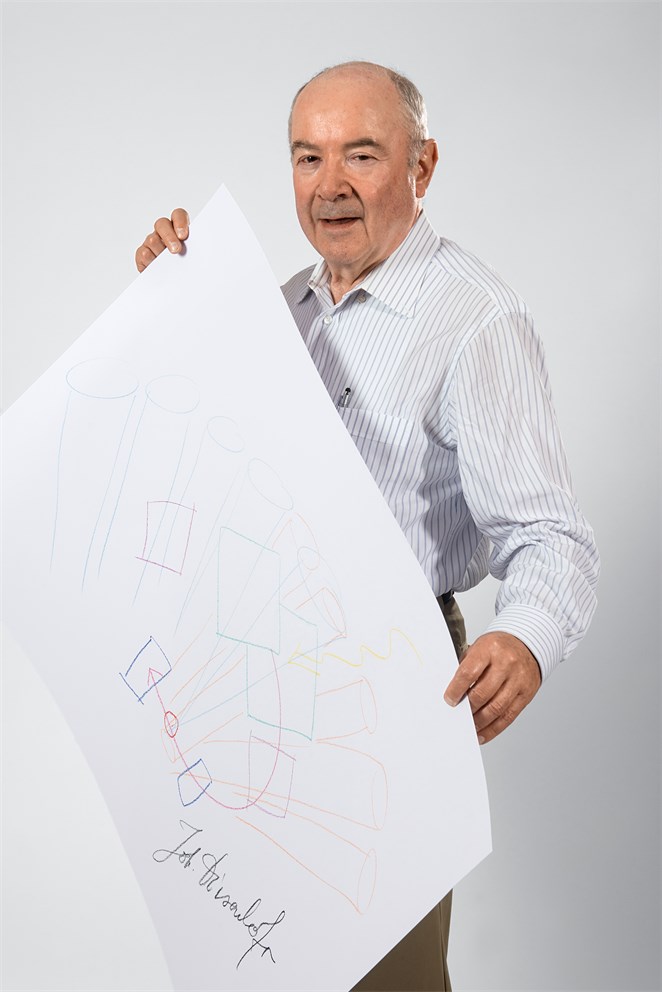 Johann Deisenhofer with his "Sketch of Science"