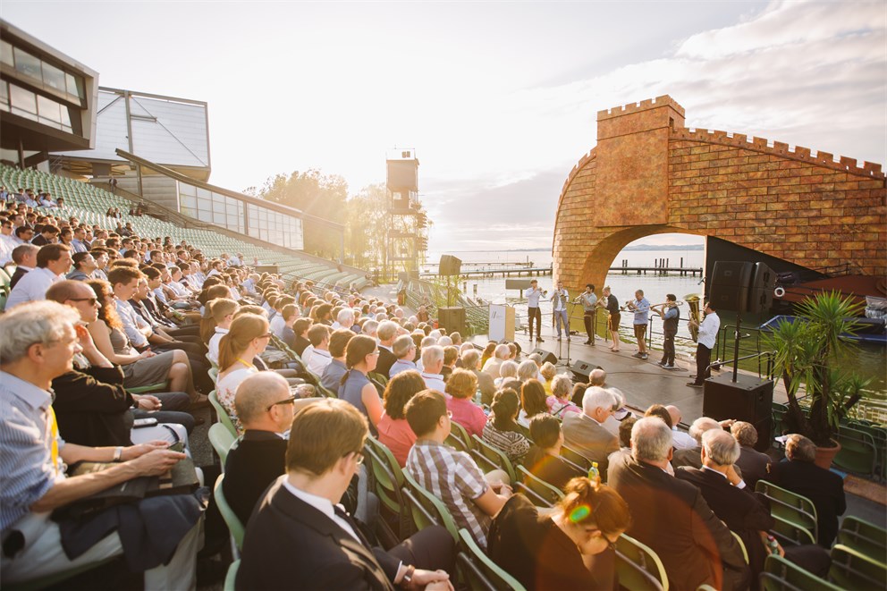 International get-together at the floating opera stage during the 66th Lindau Nobel Laureate Meeting.