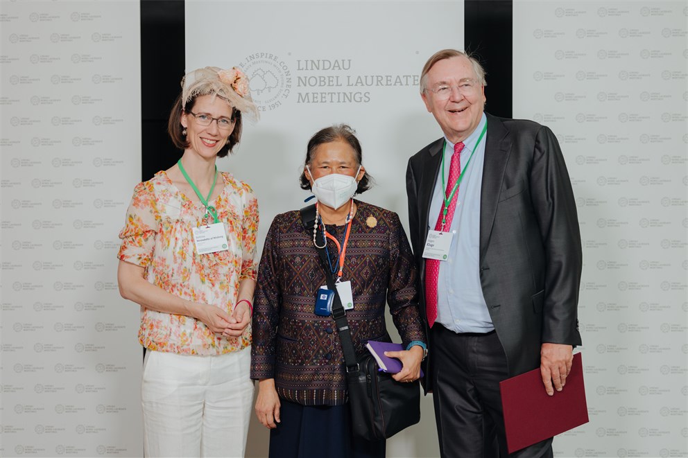 Countess Bettina Bernadotte, H.R.H. Princess Maha Chakri Sirindhorn and Jürgen Kluge