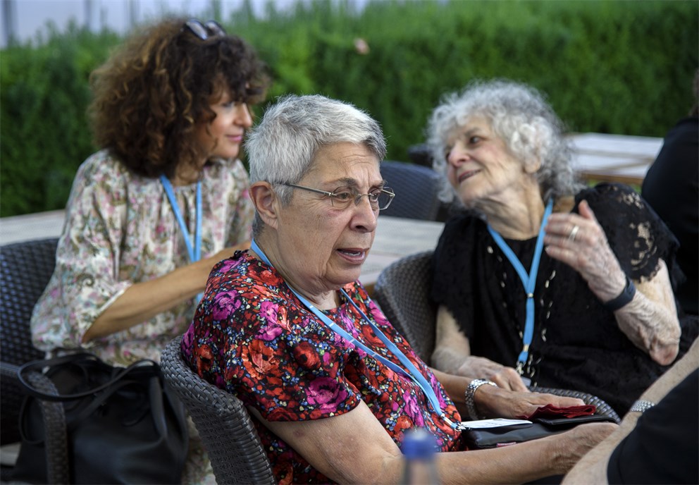 Emmanuelle Charpentier conversing with Ada Yonath 