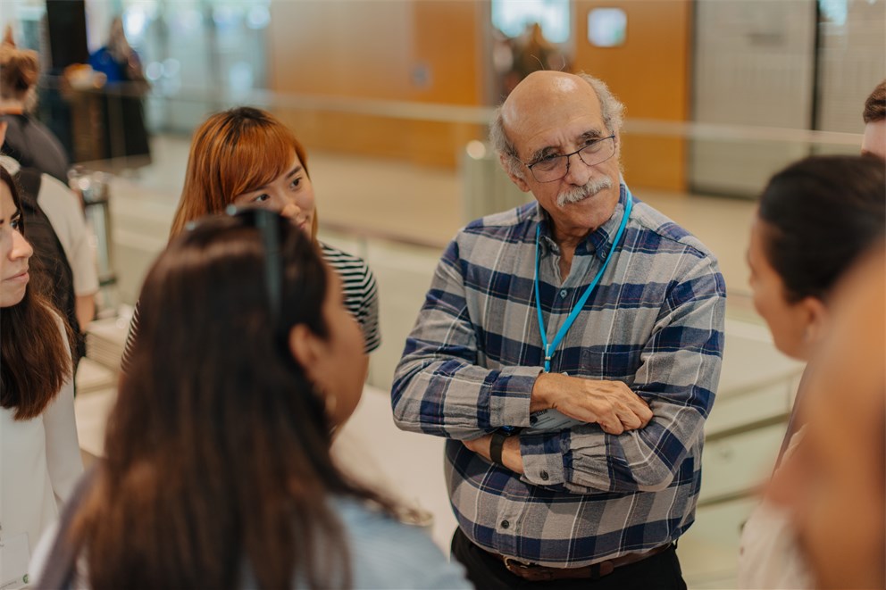 Martin Chalfie and Young Scientists