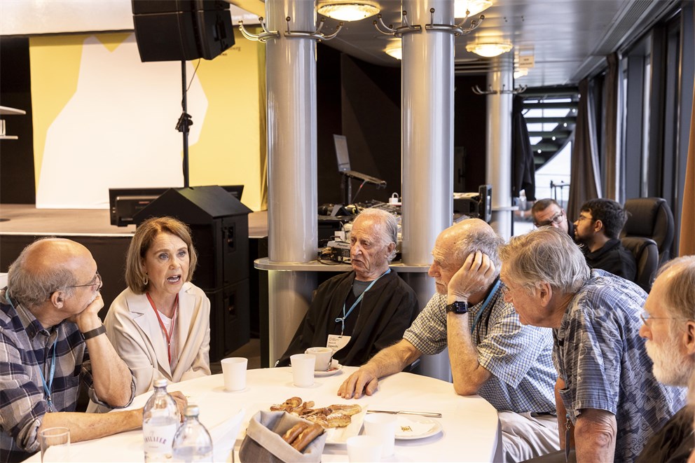 Boat Trip to Mainau Island with Peter Agre, Tim Hunt, Michael Rosbash, Mario Capecchi, Petra Olschowski and Martin Chalfie 