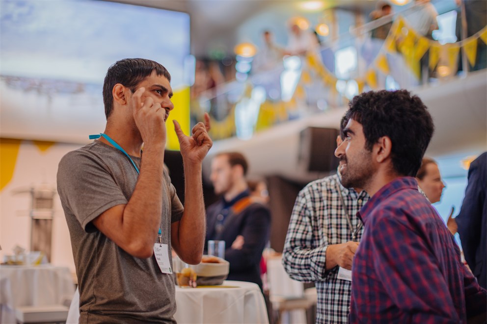 Shwetak Patel talking to a Young Scientist on the Boat Trip to Lindau