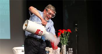 William D. Phillips - William D. Phillips demonstrates in a public lecture how fundamental science influences every day live.