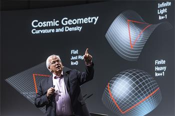 Brian Schmidt  - Brian Schmidt presenting his lecture 'Astronomy in 2022'.